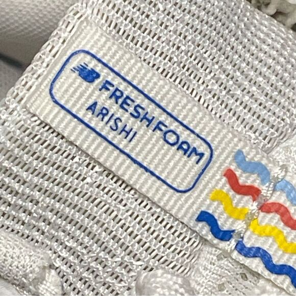 New Balance Fresh Foam Arishi V4 Sea Salt/Gulf Red Women's Sneakers Size 7.5B - Picture 6 of 16